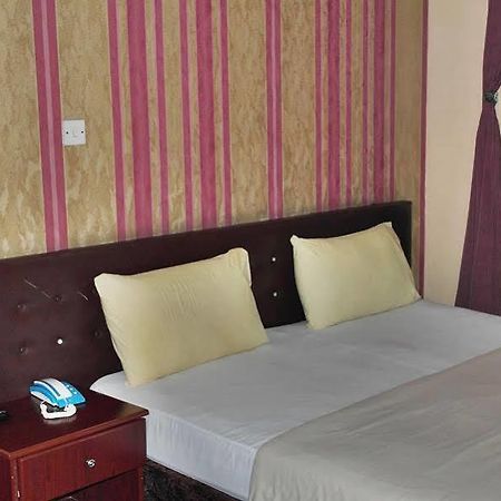 Golden Star Hotel 迪拜 外观 照片